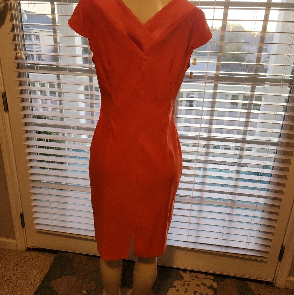Dress - Picture 2 of 2